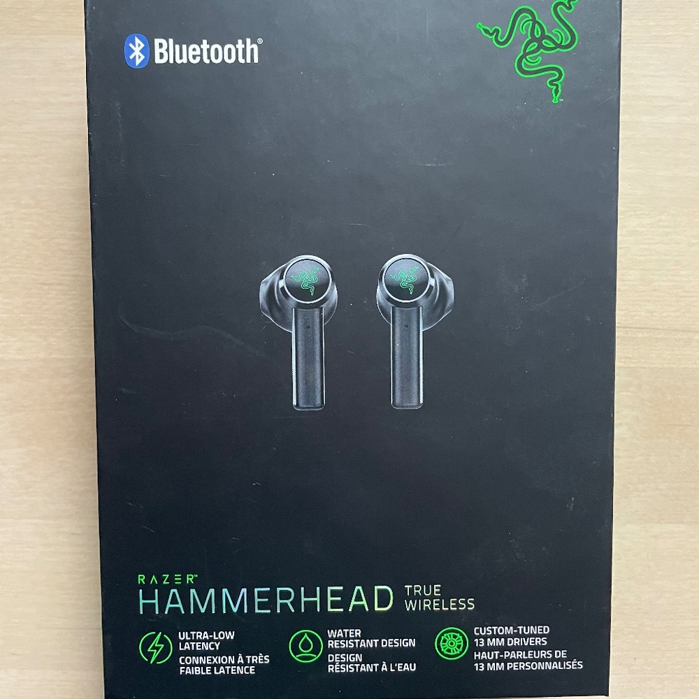 Razer Hammerhead Wireless headphones